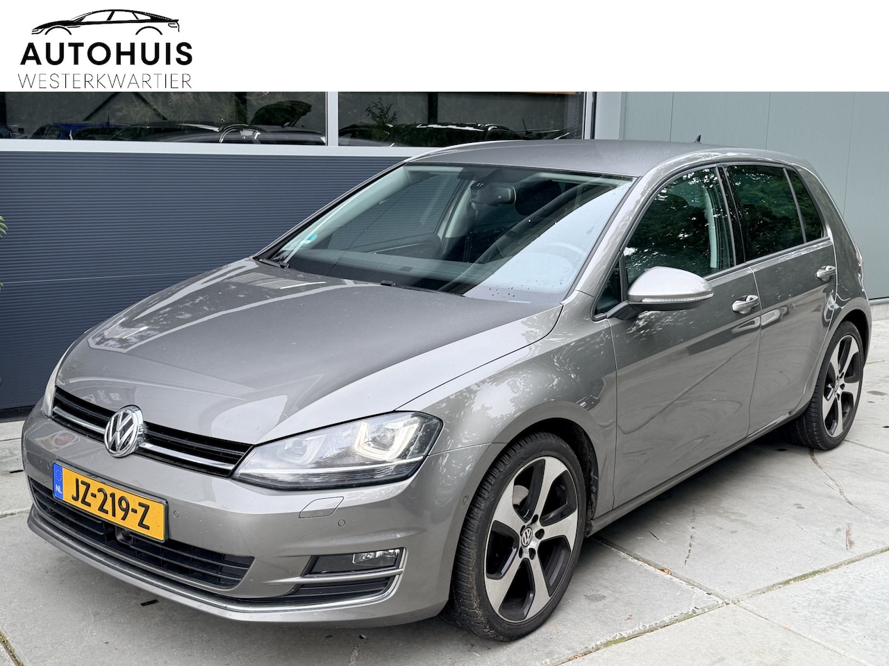 Volkswagen Golf - 1.4 TSI 122pk DSG Highline Climate Control Stoel verwarming Massage Stoel Xenon Navigatie - AutoWereld.nl
