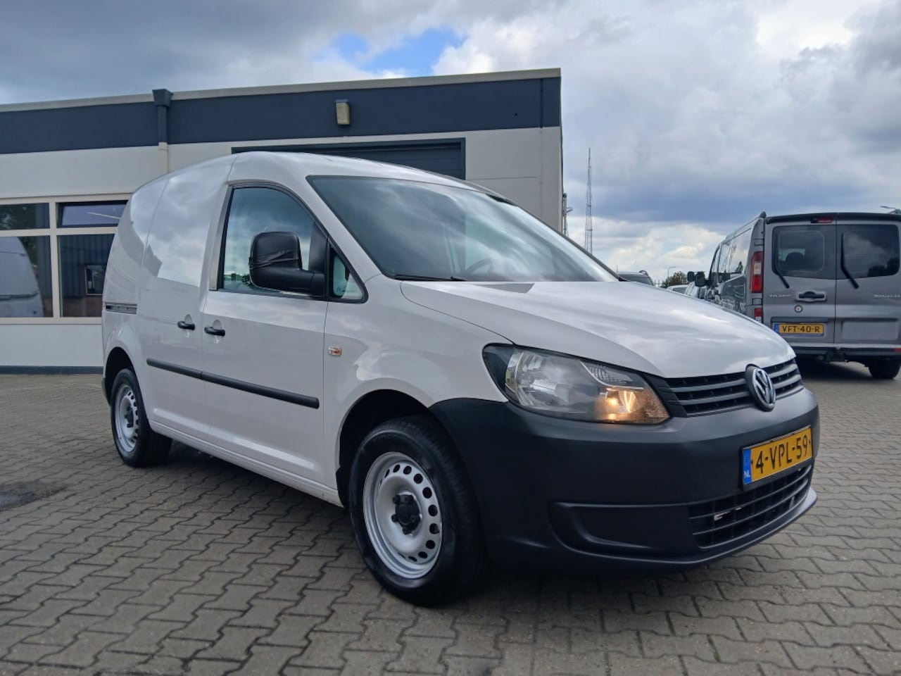 Volkswagen Caddy - 1.6 TDI 189.000Km Nap/Schuifdeur/Apk 08-'27 - AutoWereld.nl