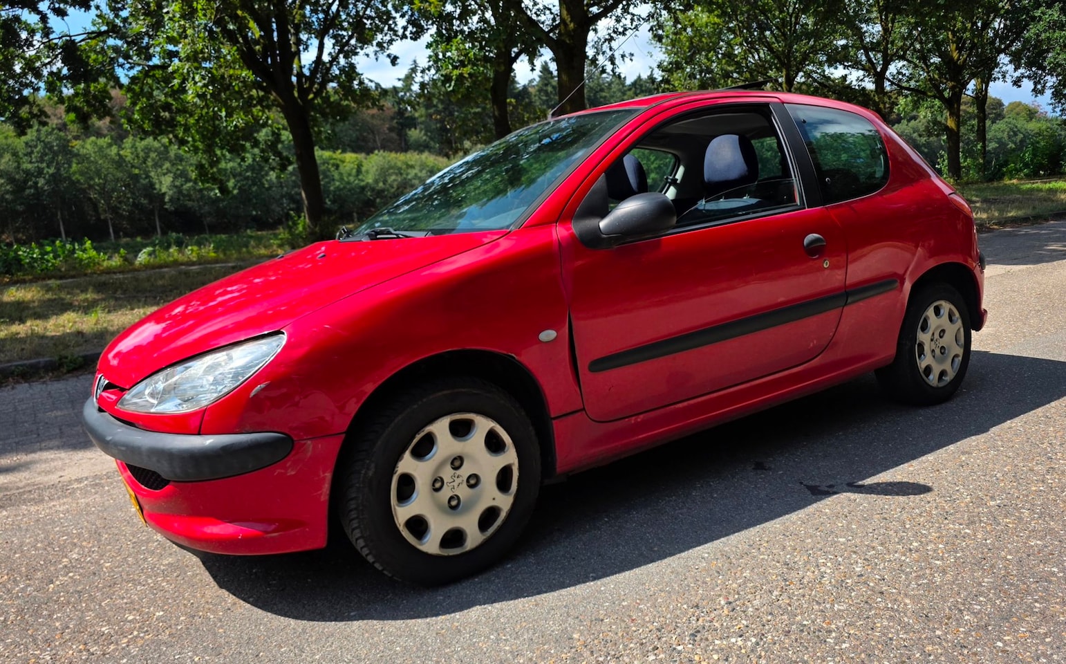 Peugeot 206 - 1.1 XR - NIEUWE APK T/M 26-09-2027 - SCHUIFDAK - - AutoWereld.nl