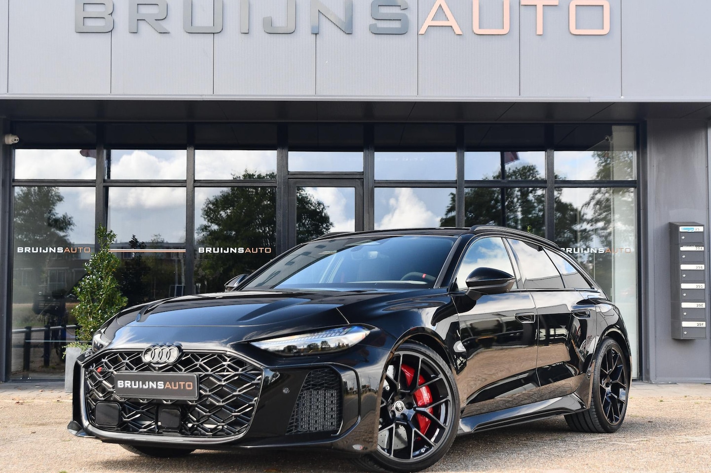 Audi A5 Avant - RS 5 e-hybrid quattro |Keramisch|Sport-pakket| - AutoWereld.nl