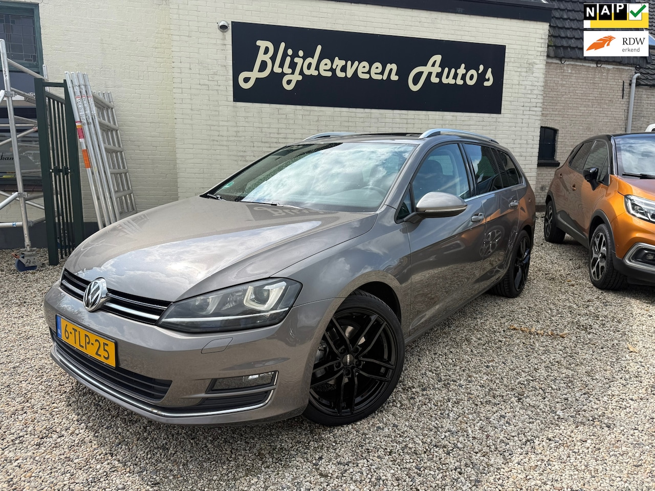 Volkswagen Golf Variant - 2.0 TDI Highline 150PK | PanoDak | Stoel VW | Trekhaak | Xenon | LED - AutoWereld.nl