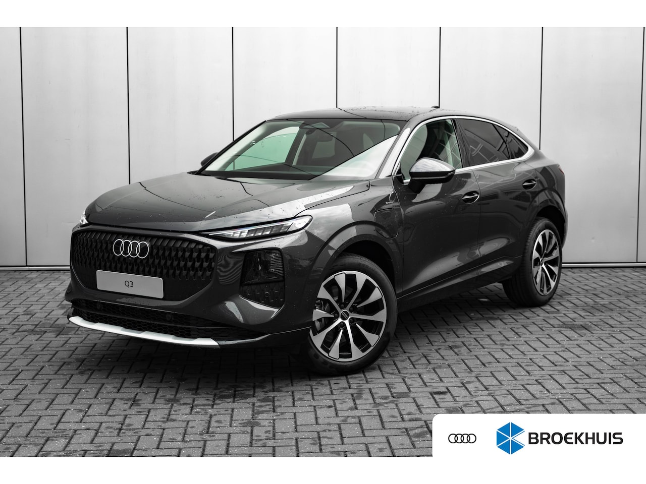Audi Q3 Sportback - Advanced edition e-hybrid 272 pk | Achteruitrijcamera | Achteruitrijcamera | Adaptive crui - AutoWereld.nl