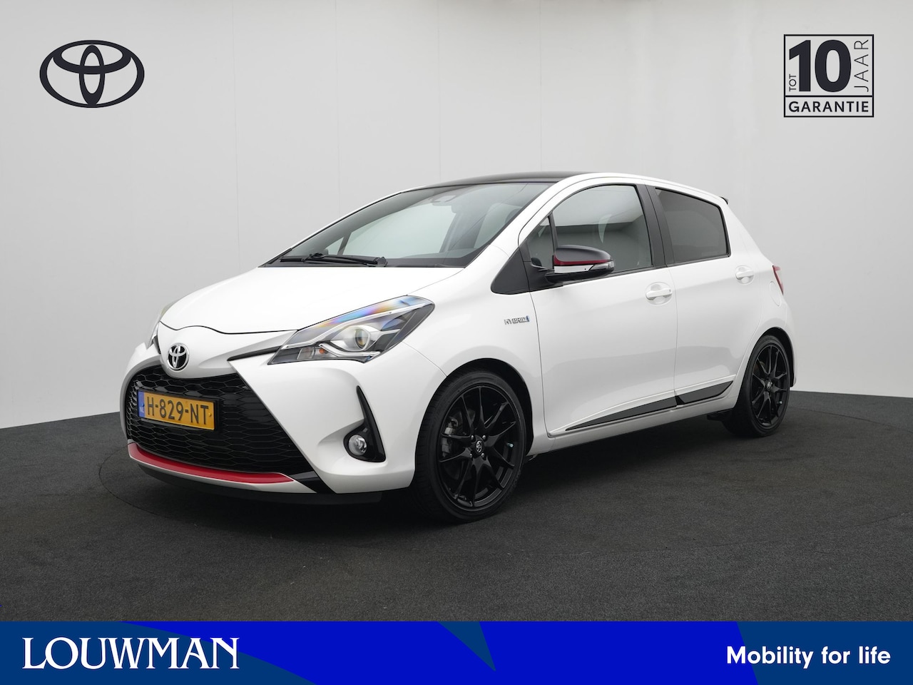 Toyota Yaris - 1.5 Hybrid GR-Sport | NL Auto | Half Leder | - AutoWereld.nl