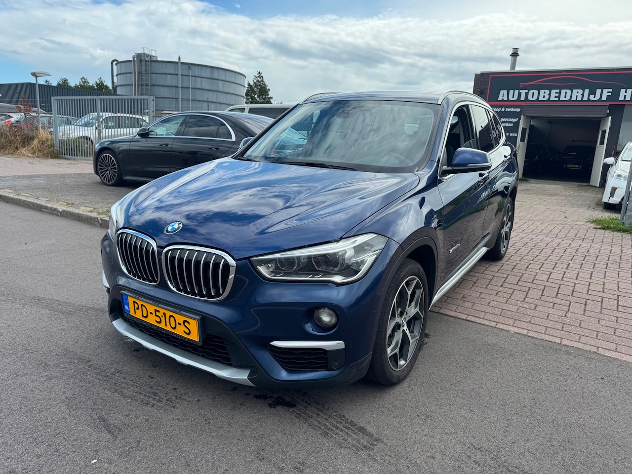 BMW X1 - SDrive20d AUTOMAAT XENON/HEADUP/NAVI/CLIMA - AutoWereld.nl