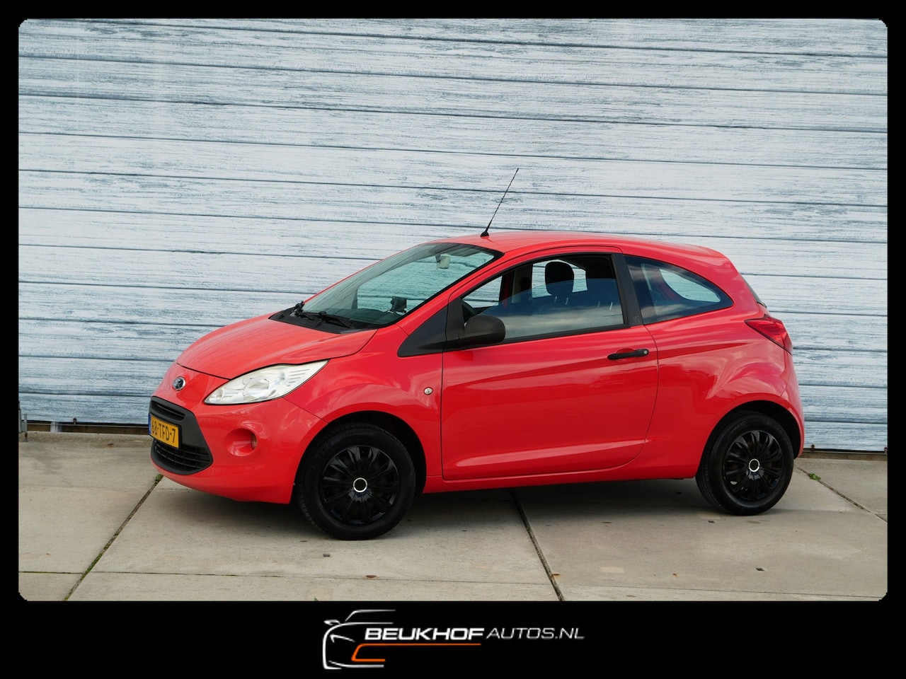Ford Ka - 1.2 Limited Bluetooth Nav Carplay Nieuwe Apk 08-2027 - AutoWereld.nl