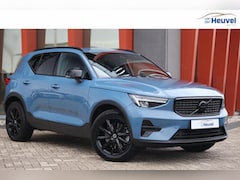 Volvo XC40 - T5 Recharge Plus Dark | Stoelverwarming | Trekhaak | H/K | Parkeercamera | Glossy Black |
