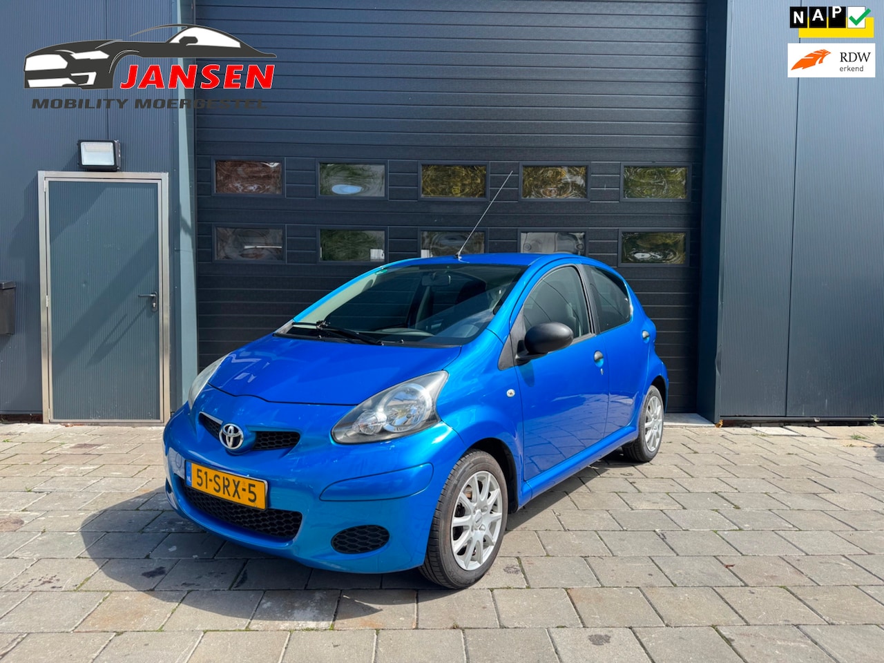 Toyota Aygo - 1.0-12V Now | Airco | Elektrische ramen | APK 8-27 | 2 sleutels - AutoWereld.nl