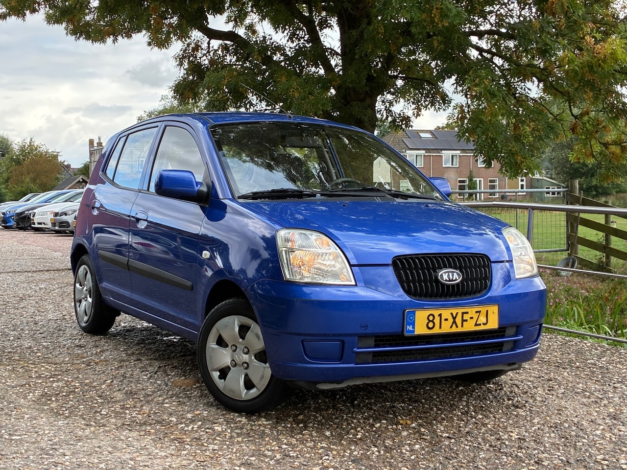 Kia Picanto - 1.0 Light | APK 18-08-2027 + 5-drs Nu € 1.975,-!!! - AutoWereld.nl