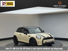 MINI 3-Deurs - 1.5 Cooper Classic | Automaat | Panodak | Black Optic pakket | Carplay | NL Auto