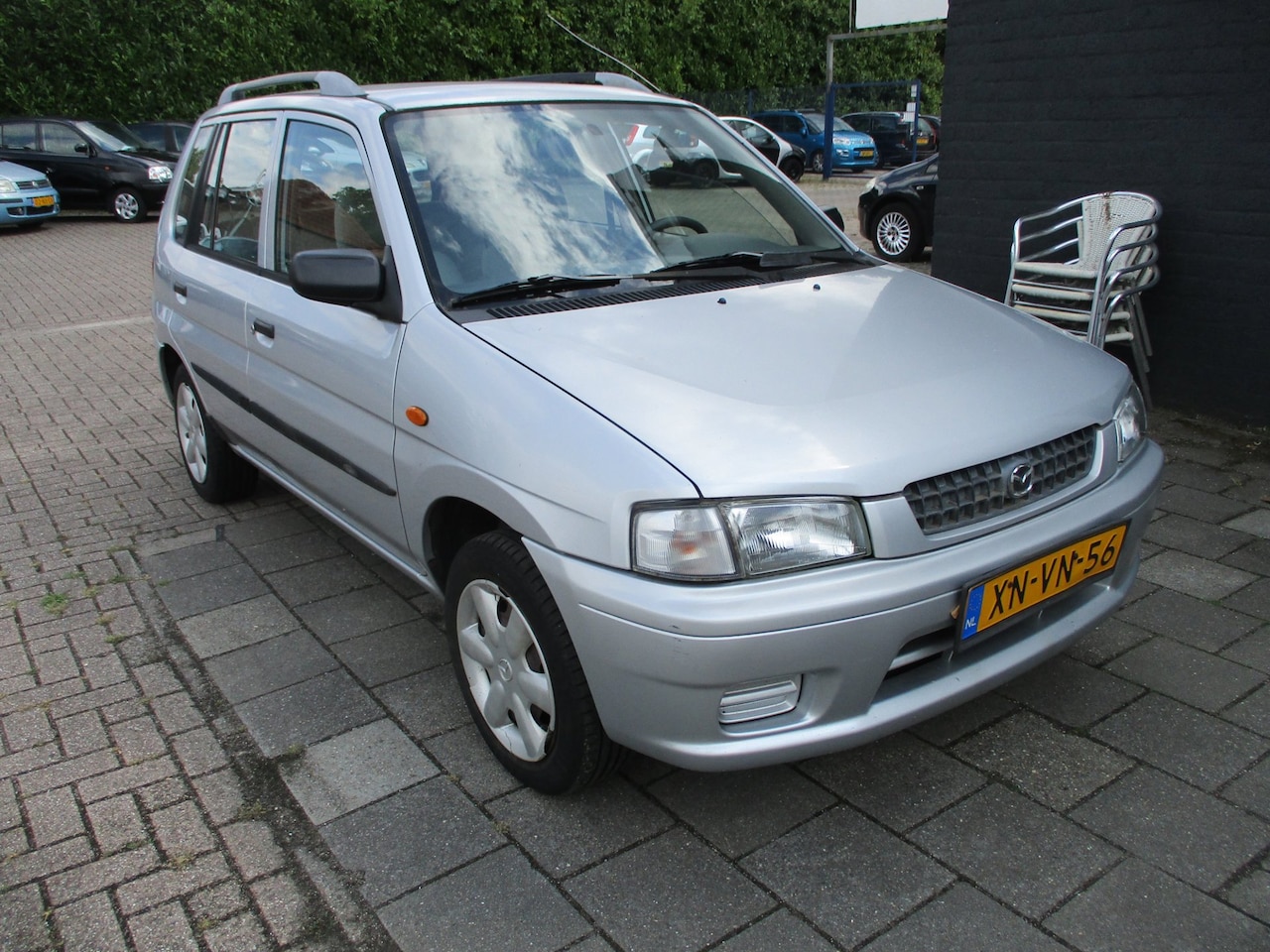 Mazda Demio - 1.3 LX 1STE EIGENAAR! 129DKM! - AutoWereld.nl