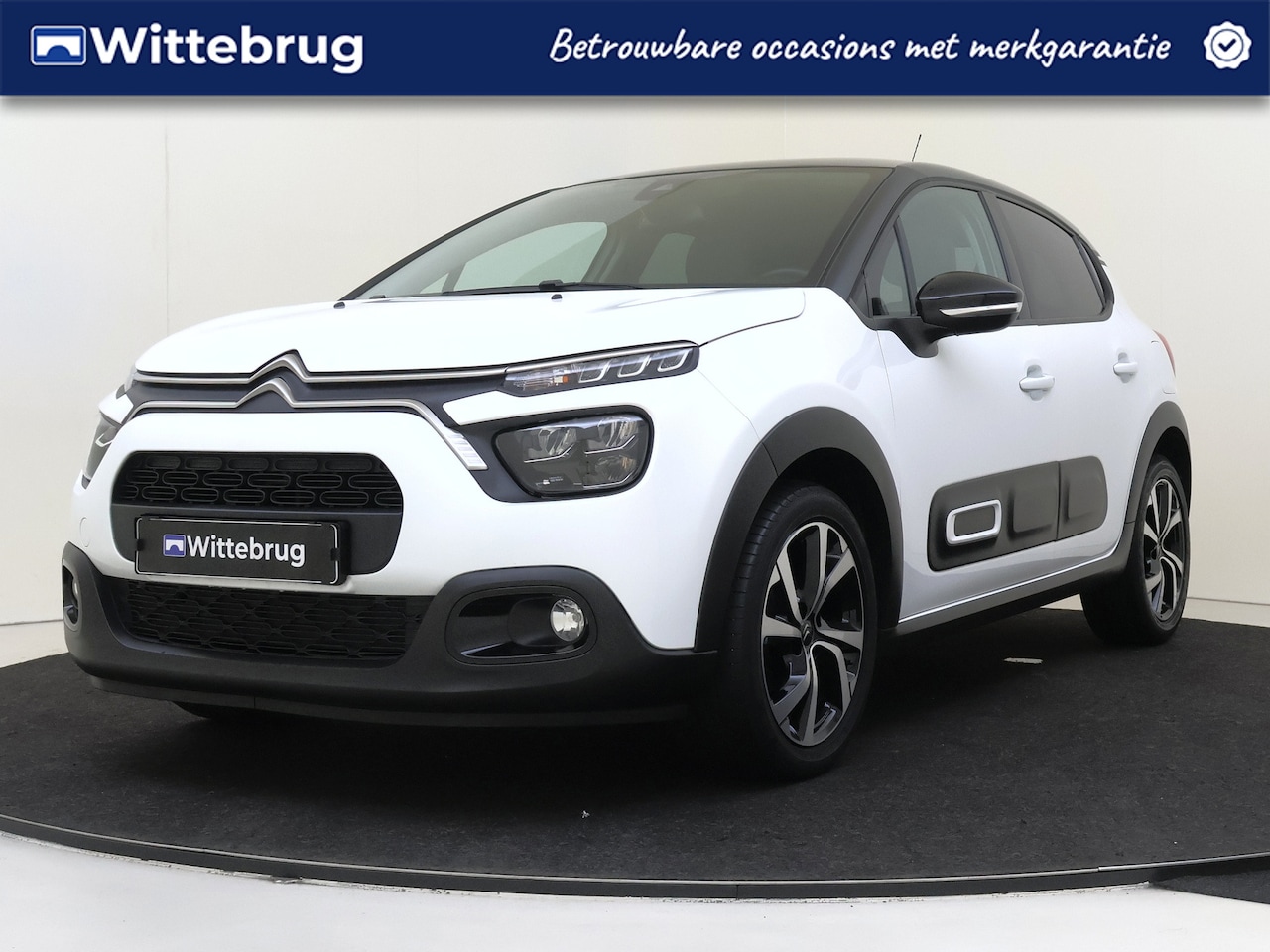 Citroën C3 - 1.2 PureTech Shine | Navigatie Full Map | Carplay Play | Climate Control | Camera | - AutoWereld.nl