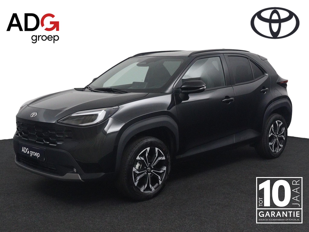 Toyota Yaris Cross - 1.5 Hybrid 130 First Edition | NIEUWE YARIS CROSS | Dodehoek Detectie | Stoel en Stuurverw - AutoWereld.nl