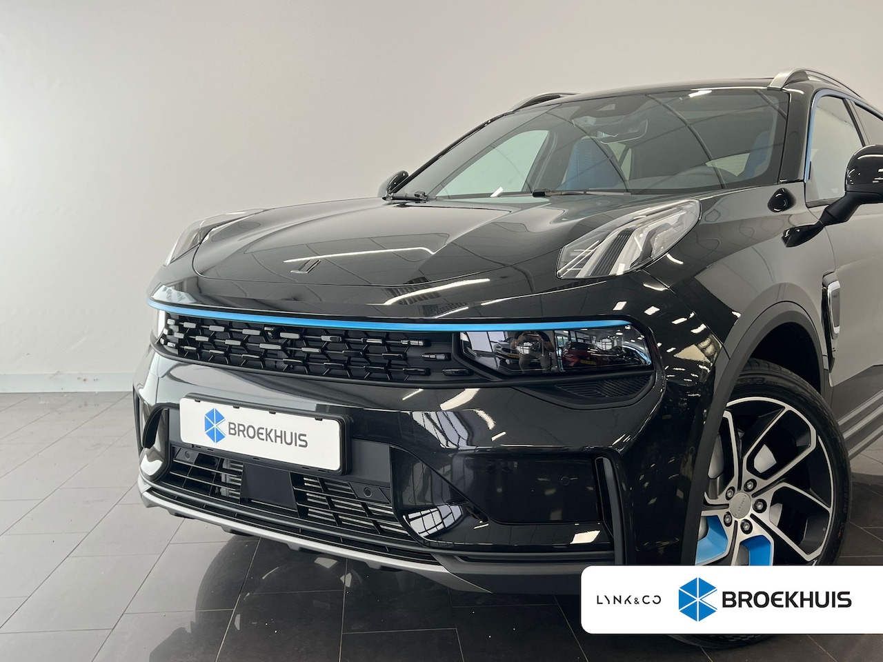 Lynk & Co 01 - Panoramadak / 360 camera / Apple carplay / Adaptive cruisecontrole - AutoWereld.nl