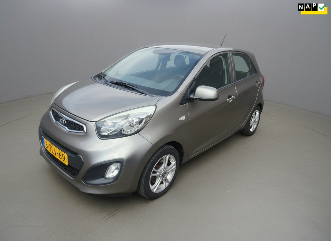 Kia Picanto - 1.0 CVVT BusinessLine 1.0 CVVT BusinessLine, Airco, CV, LM, NAP - AutoWereld.nl