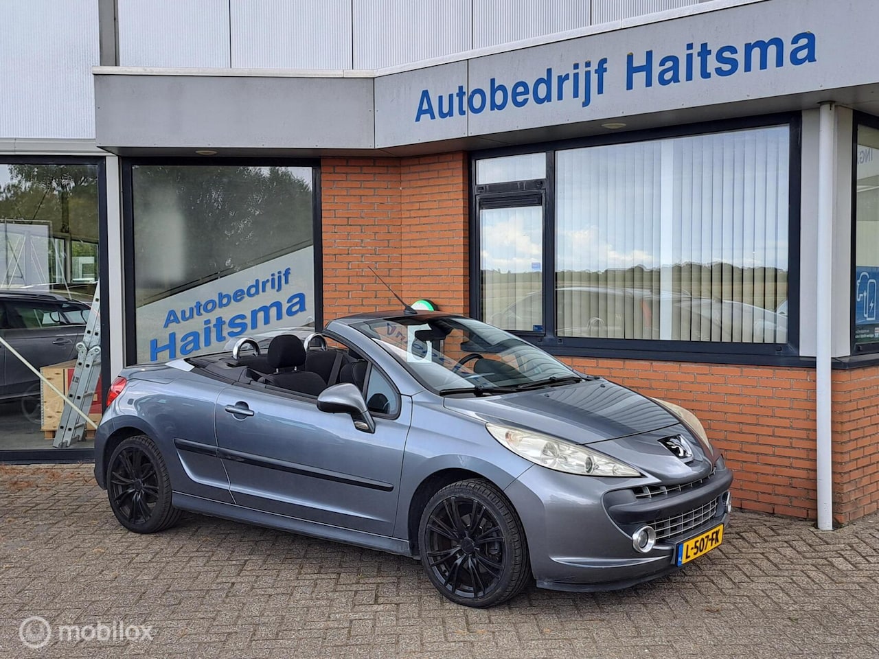 Peugeot 207 CC - 1.6-16V T APK tot 19-08-2027 - AutoWereld.nl