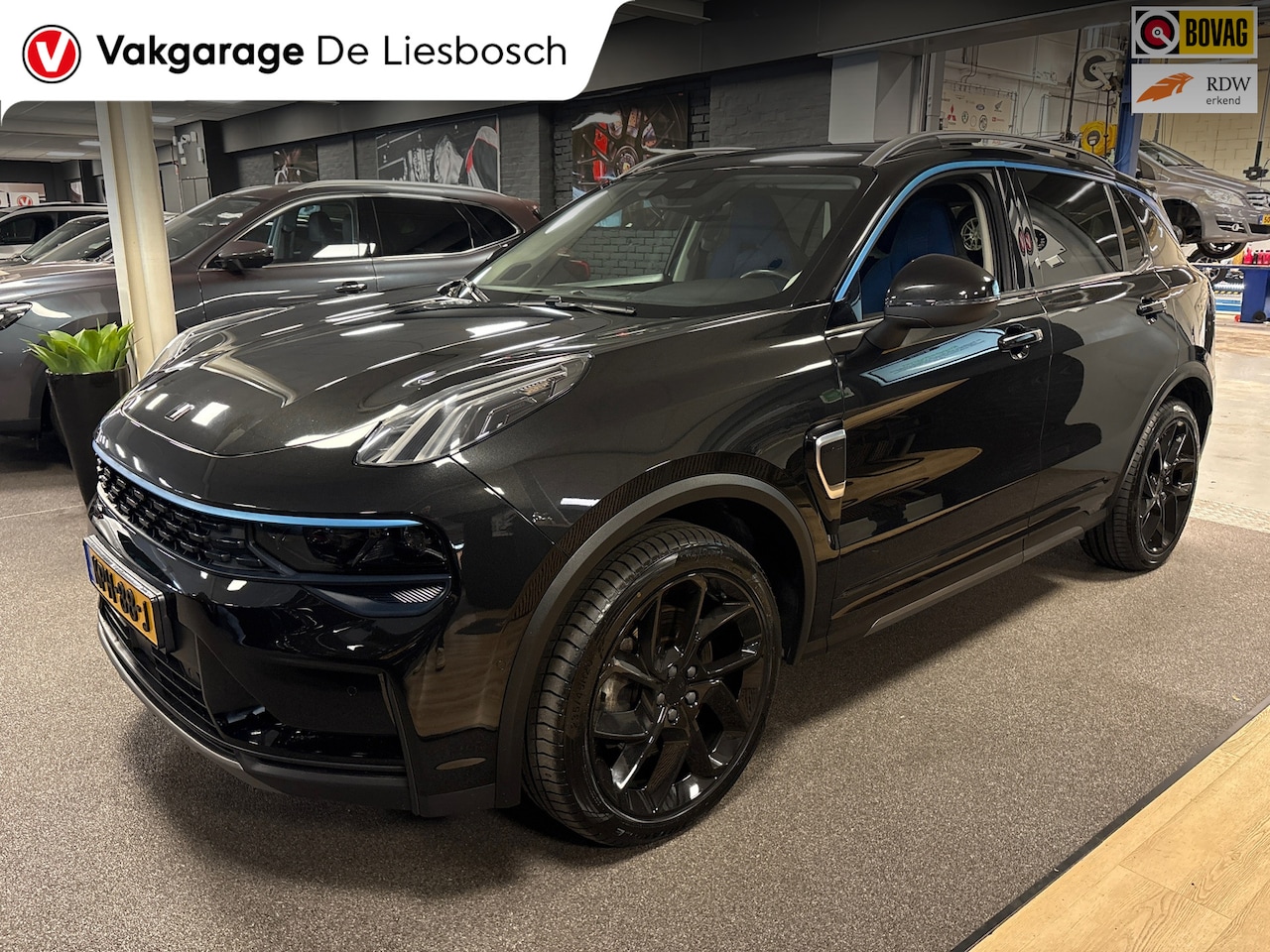Lynk & Co 01 - 1.5/pano/navi/camera/infinity/memory/elec klep/apple carplay - AutoWereld.nl