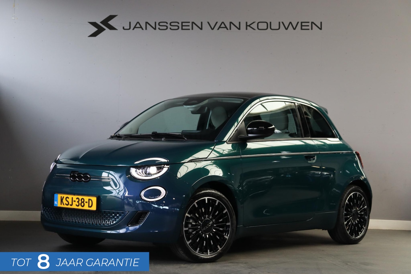 Fiat 500 - La Prima 42 kWh / Panoramadak / Navi / Carplay / Camera - AutoWereld.nl