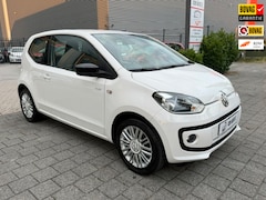Volkswagen Up! - 1.0 move up BlueMotion|Stoelverw|Display|Airco|Nieuwe APK