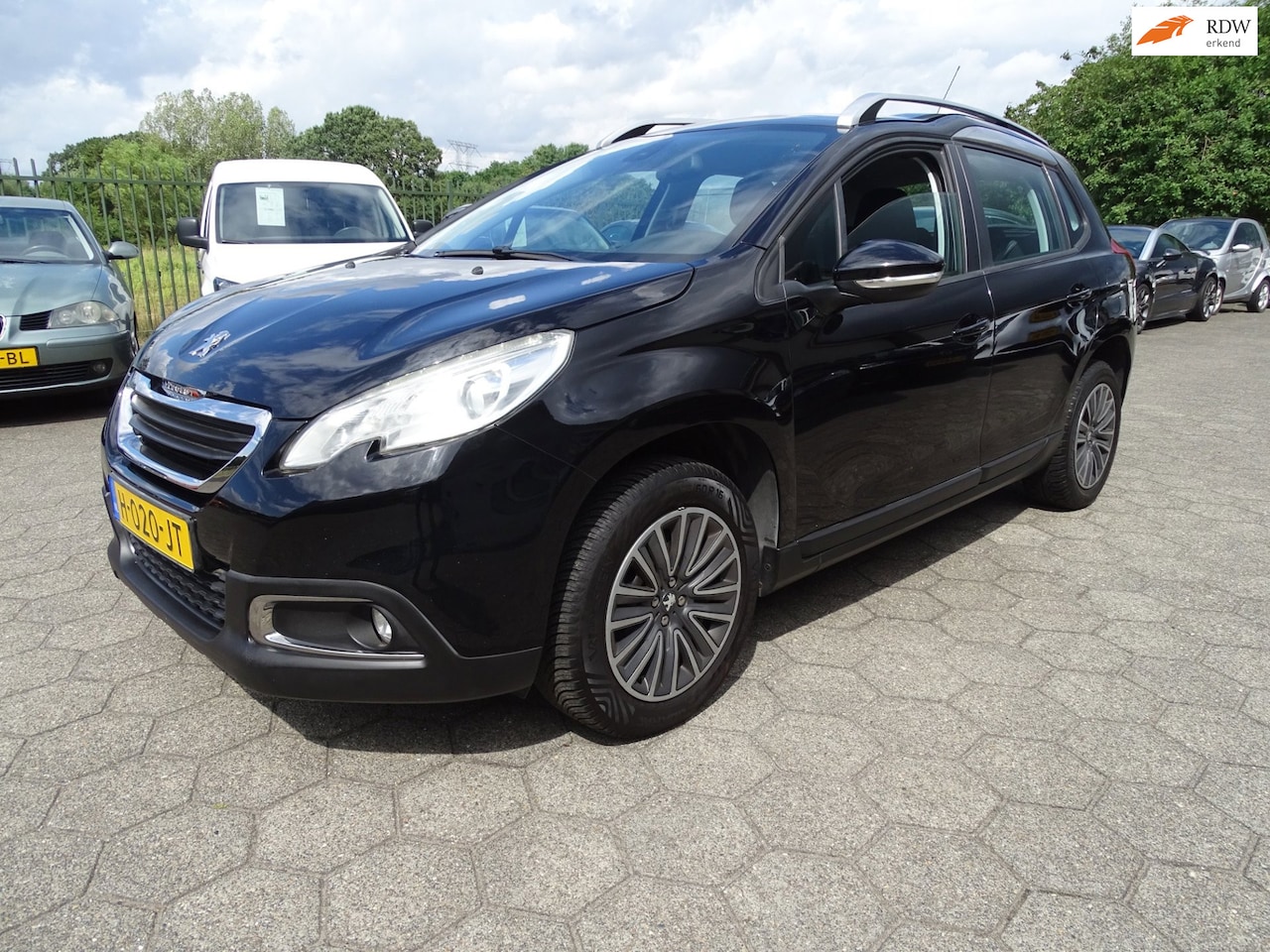 Peugeot 2008 - 1.2 PureTech Crossway AIRCO/TREKHAAK - AutoWereld.nl