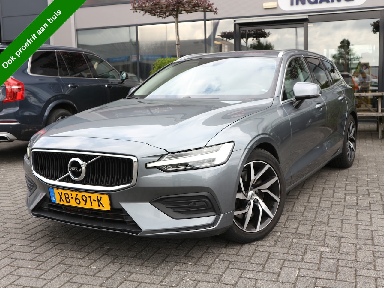 Volvo V60 - 2.0 T5 Momentum 251 PK NIEUWE MODEL LED LEER NAVI CLIMA NL AUTO - AutoWereld.nl