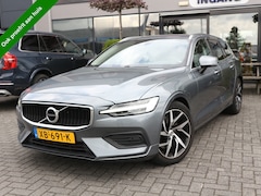 Volvo V60 - 2.0 T5 Momentum 251 PK NIEUWE MODEL LED LEER NAVI CLIMA NL AUTO