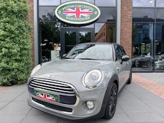 MINI Cooper - 1.5 First Born Edition