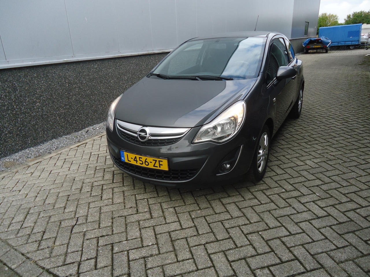 Opel Corsa - 1.2 16V 3D Selection - AutoWereld.nl
