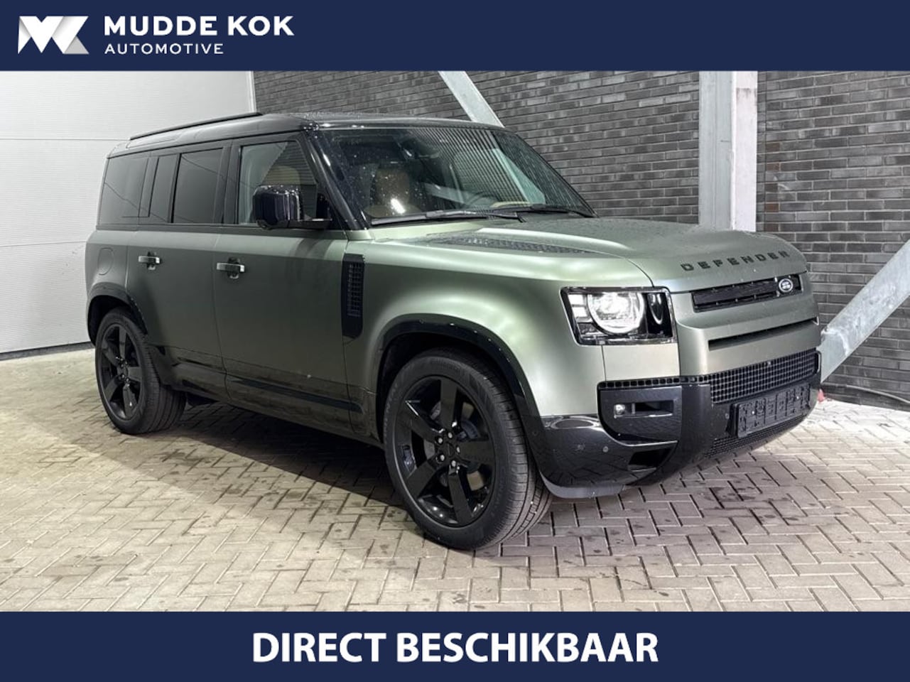 Land Rover Defender 110 - 2.0 P300e 110 X-Dynamic HSE | SATIN | Luchtvering | Panoramadak | Trekhaak | Stoelventilat - AutoWereld.nl