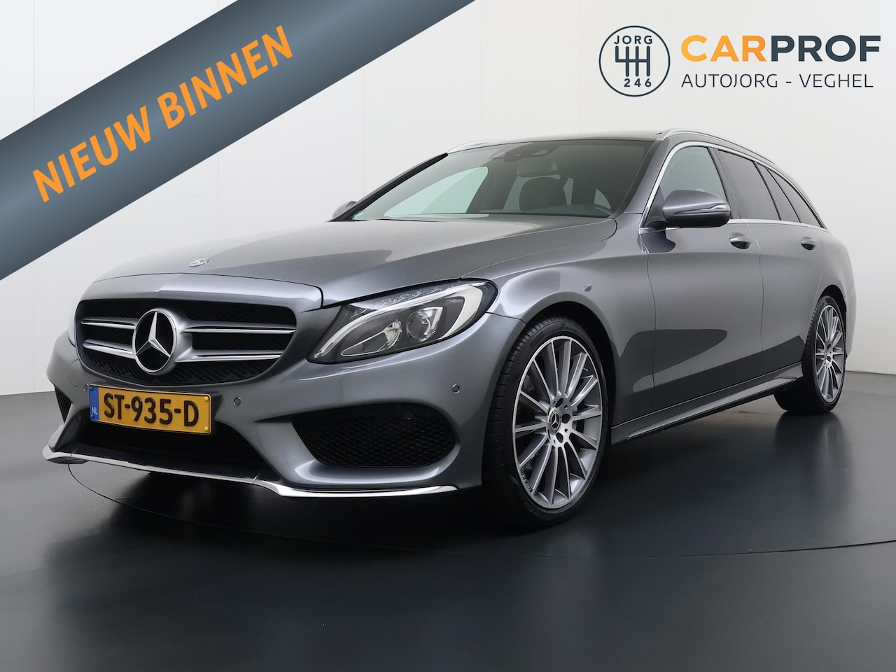 Mercedes-Benz C-klasse Estate - 180 AMG | Pano | Navigatie | Camera | 19" | NAP | - AutoWereld.nl