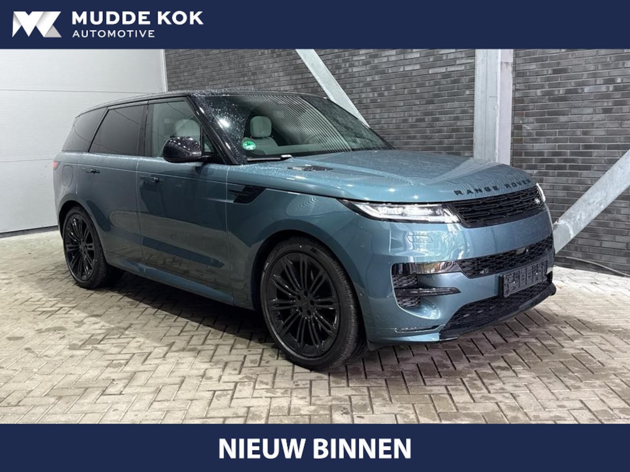 Land Rover Range Rover Sport - 3.0 P460e Dynamic HSE | Luchtvering | Massage | Trekhaak | Panoramadak | 23” Gloss Black | - AutoWereld.nl