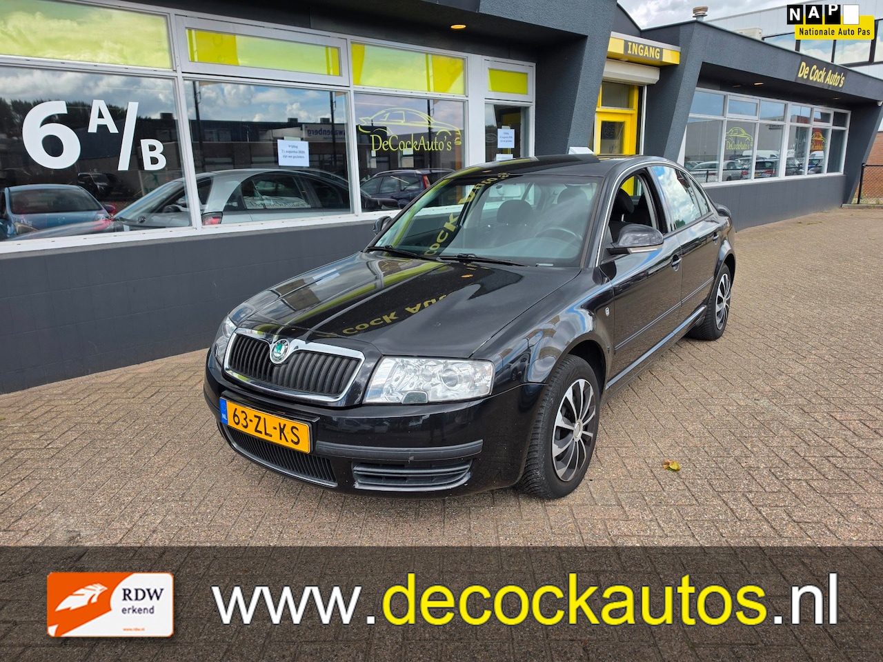 Skoda Superb - 1.8 T Classic/ AUTOMAAT/ APK 07-2027 - AutoWereld.nl