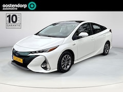 Toyota Prius - 1.8 Plug-in Dynamic | Navigatie | Solar roof | Achteruitrijcamera