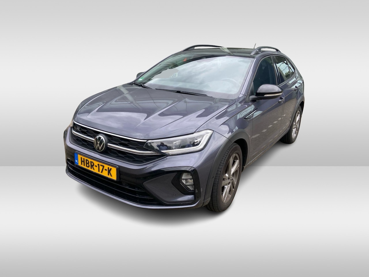 Volkswagen Taigo - 1.5 TSI R-Line Business / Camera / Keyless / CarPlay / Matrix LED / 17'' / Virtual Cockpit - AutoWereld.nl