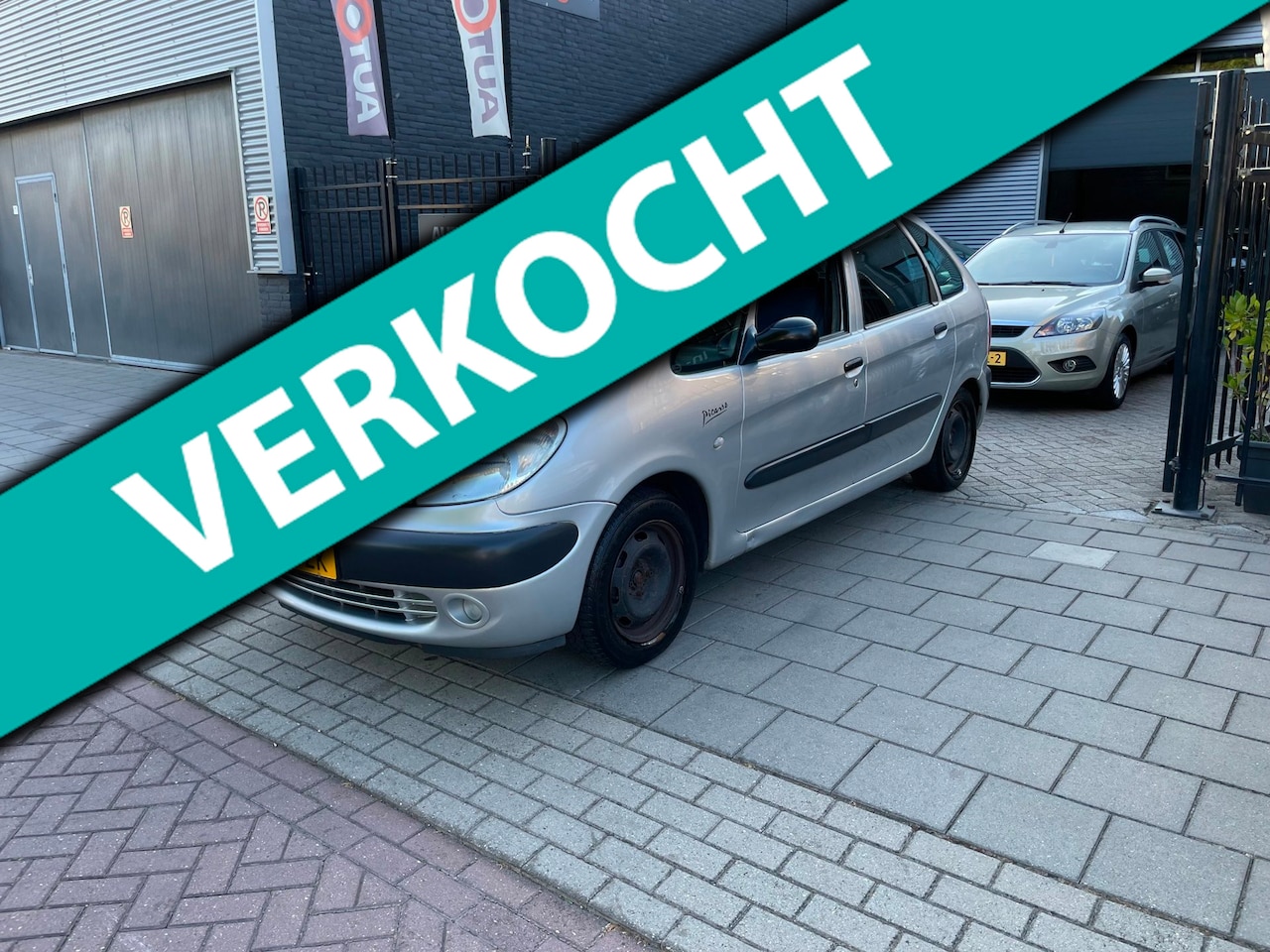 Citroën Xsara Picasso - 1.8i-16V Différence 2e Eigenaar! Trekhaak Airco NAP APK - AutoWereld.nl