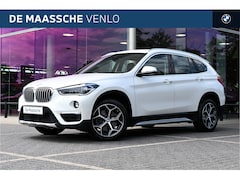 BMW X1 - sDrive20i xLine Automaat / Comfort Access / Stoelverwarming / Cruise Control / LED / Stuur