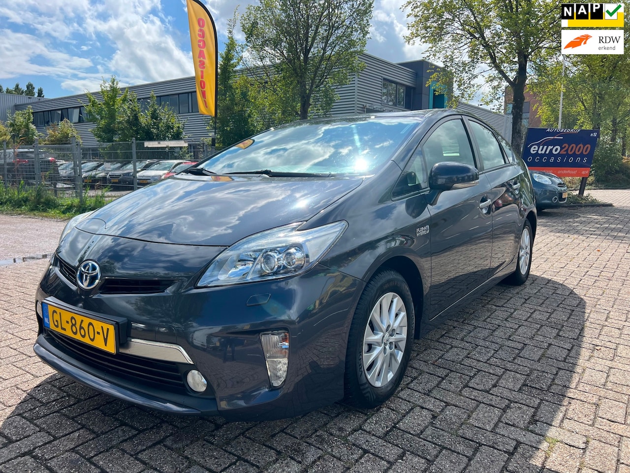 Toyota Prius - 1.8 Plug-in Dynamic Business - Keurige Prius - AutoWereld.nl