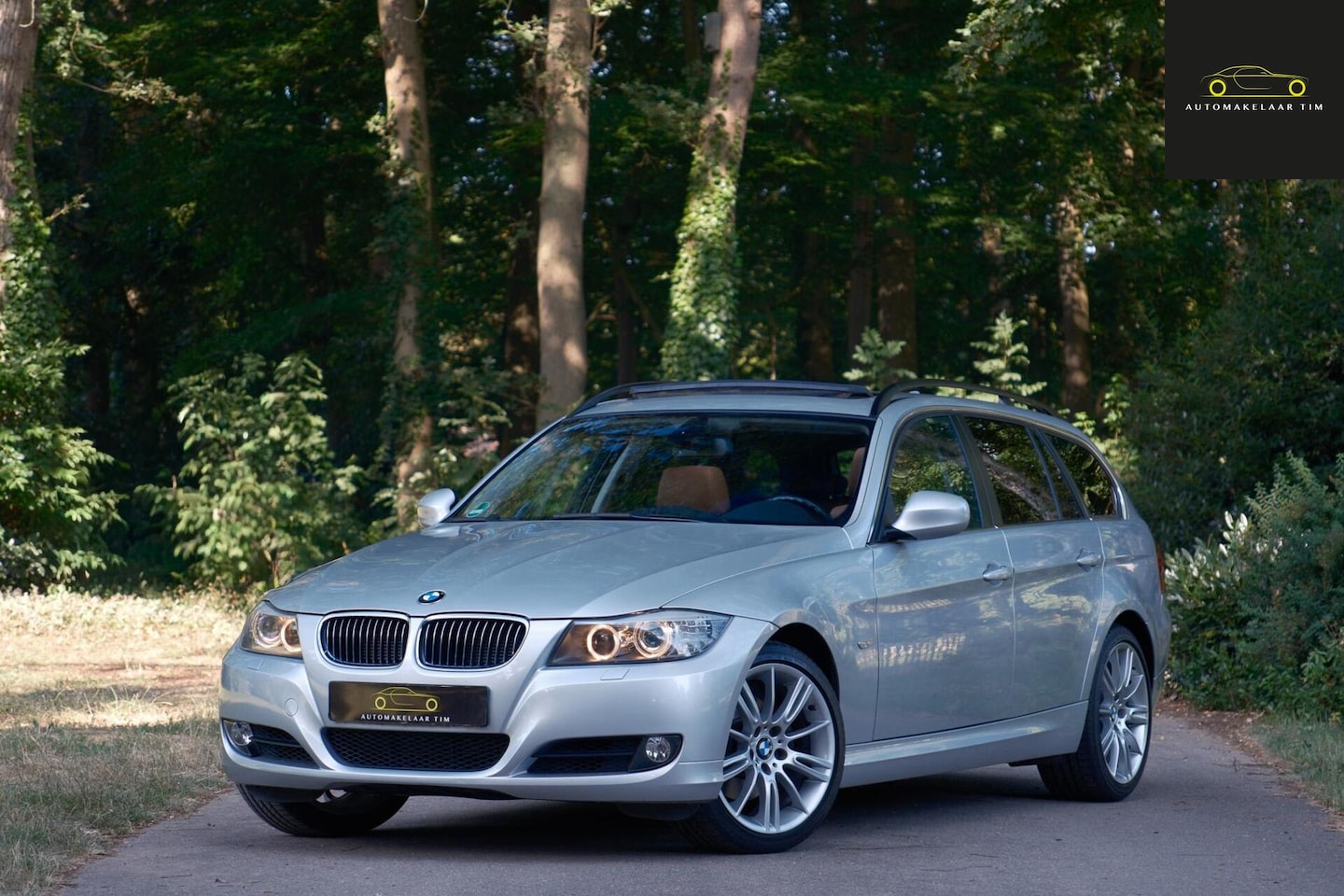 BMW 3-serie Touring - 325i High Executive / Pano - AutoWereld.nl