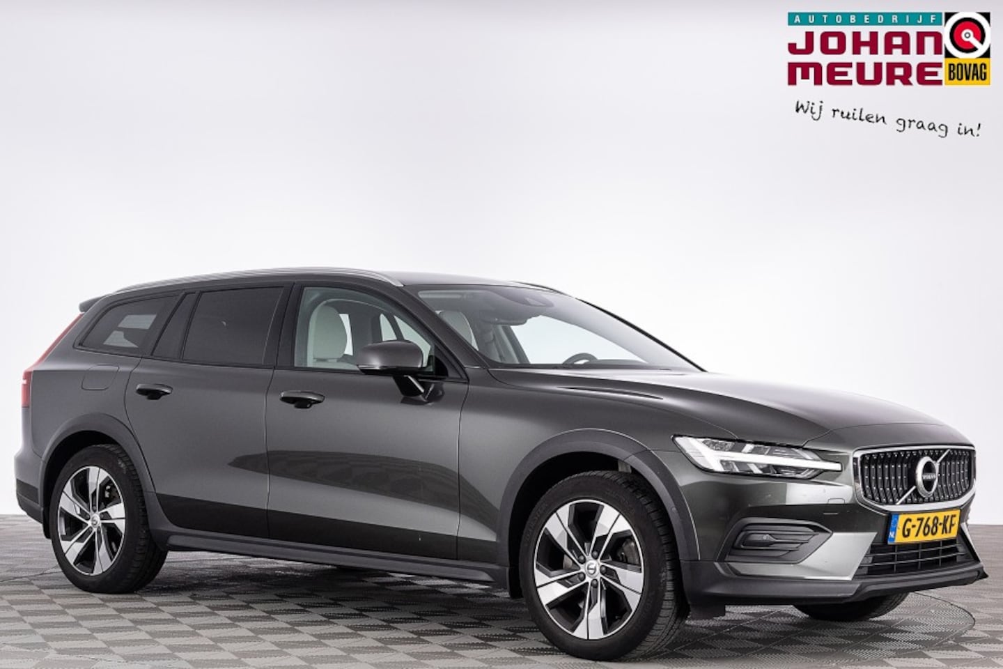 Volvo V60 Cross Country - 2.0 T5 AWD Pro | LEDER | harman/kardon - AutoWereld.nl