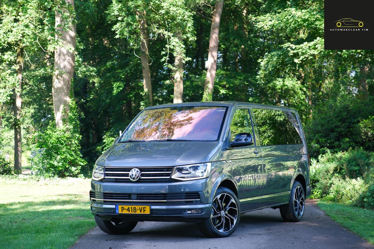 Volkswagen Transporter Multivan - 2.0 TDI L1H1 Highline / 7 persoons / Zeer mooi - AutoWereld.nl