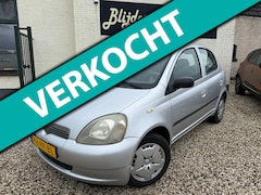 Toyota Yaris - 1.3-16V VVT-i Luna 5Deurs