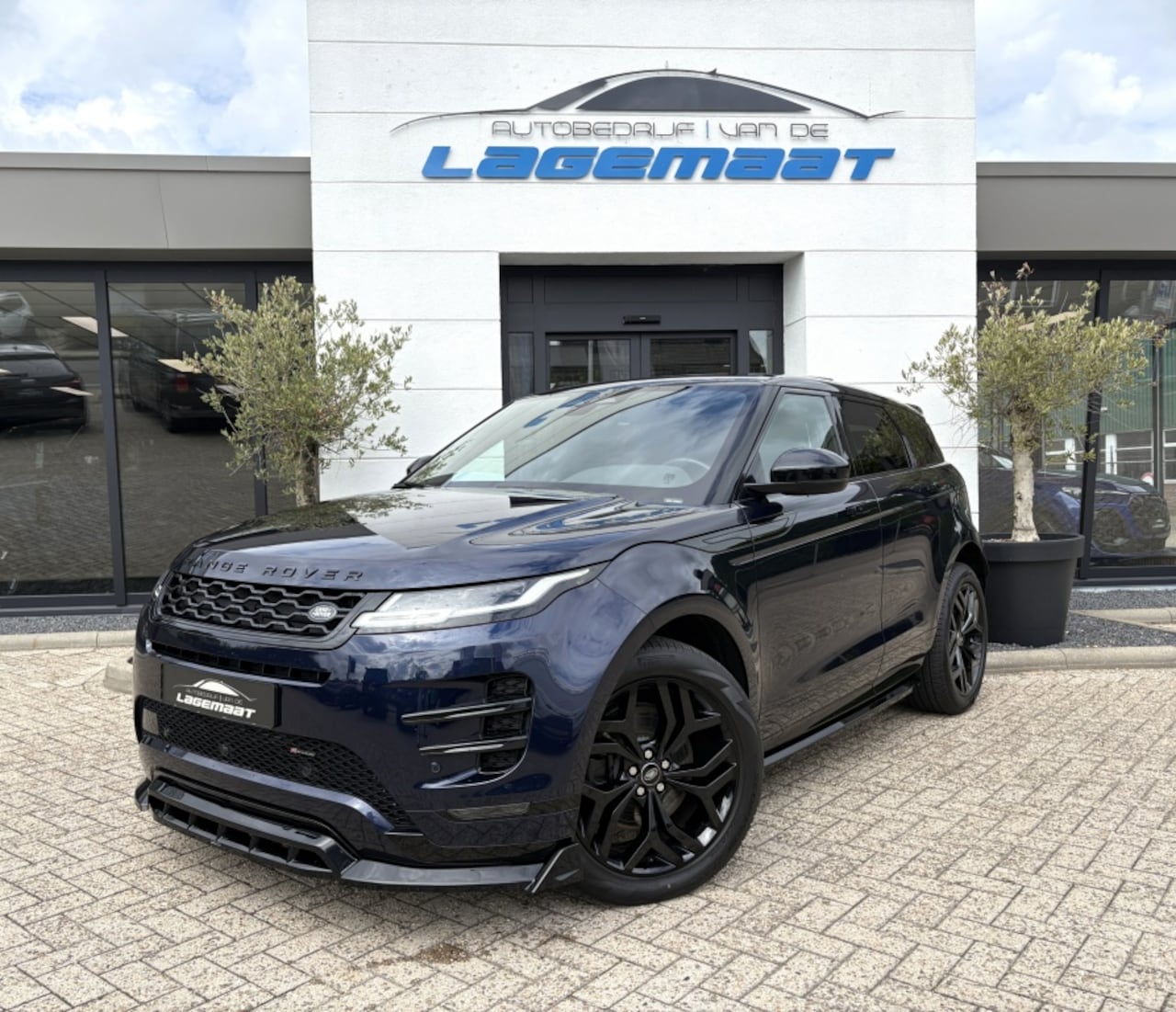 Land Rover Range Rover Evoque - R-Dynamic PERFORMANCE | Pano| Meridian | Memory| elec. stoelen| - AutoWereld.nl