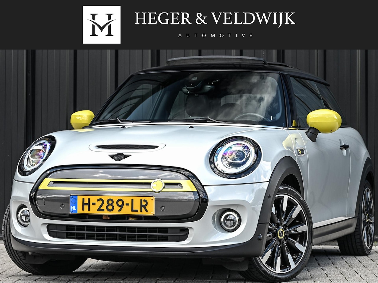 MINI Electric - Yours 33 kWh | NL-Auto | Dealeronderhouden | Panoramadak | Harman/Kardon | HUD | Camera | - AutoWereld.nl