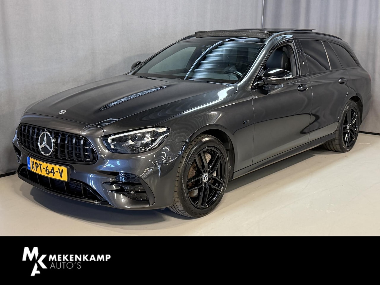 Mercedes-Benz E-klasse Estate - 300 e AMG Line 18"/Trekhaak/Panoramadak/Burmester/Dodehoek/360 camera/Elektrische klep/App - AutoWereld.nl