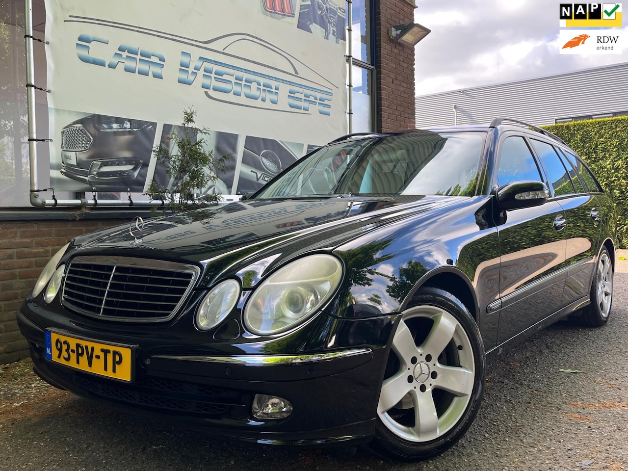 Mercedes-Benz E-klasse Combi - 240 Avantgarde|Trekhaak|Automaat|Clima| - AutoWereld.nl