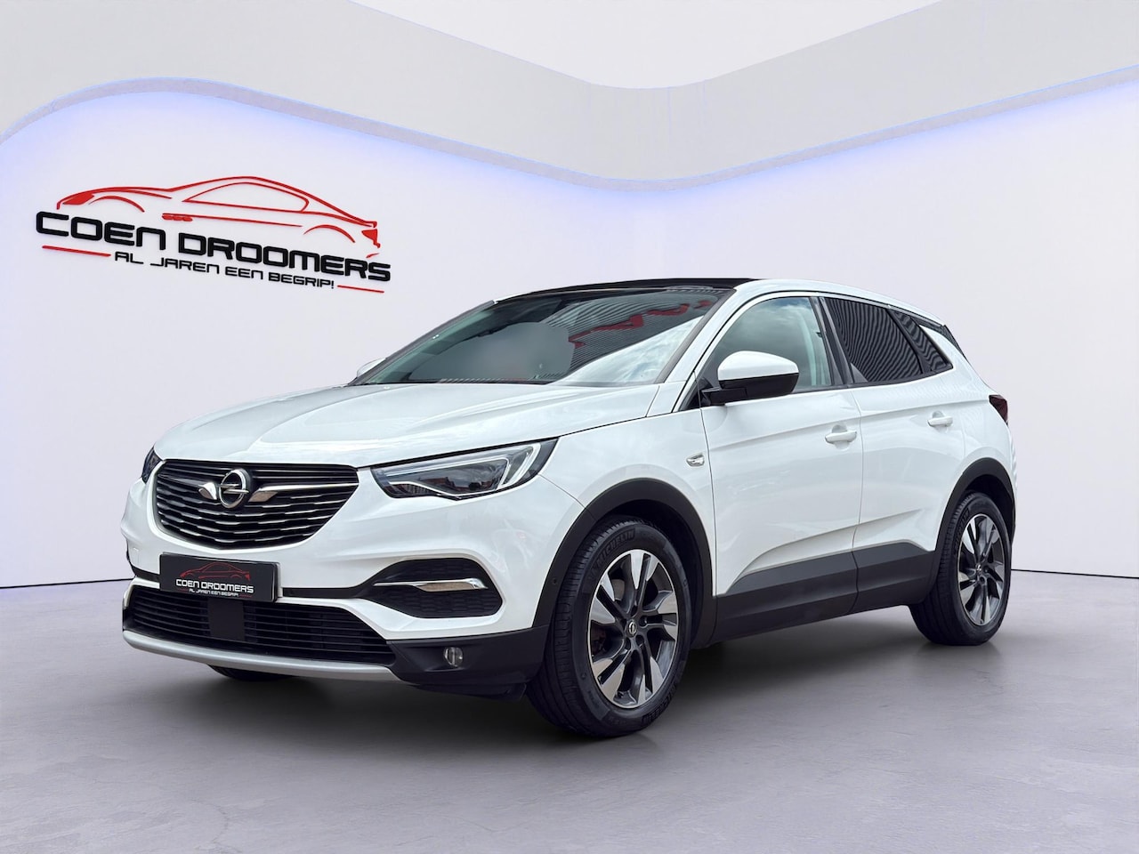 Opel Grandland X - 1.6 Turbo Ultimate /Apple Carplay & Android/Panodak/Dode-hoek sens./Keyless/Stoel & Stuurv - AutoWereld.nl