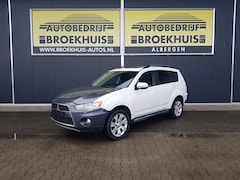 Mitsubishi Outlander - 2.2 DI-D InStyle TC-SST