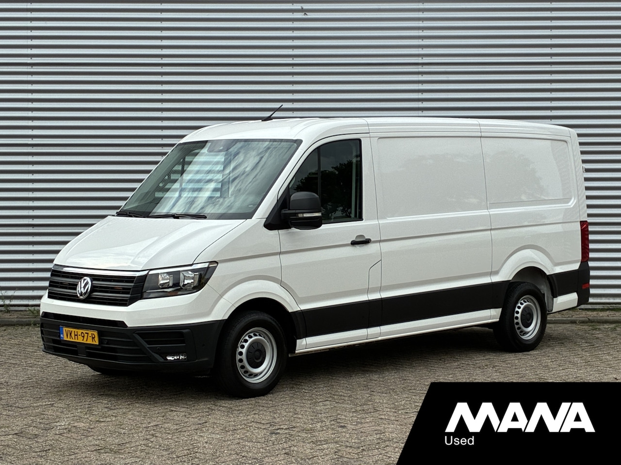 Volkswagen Crafter - 30 2.0 TDI L3H2 Cruise Camera Carplay Trekhaak Voorruitverwarming - AutoWereld.nl