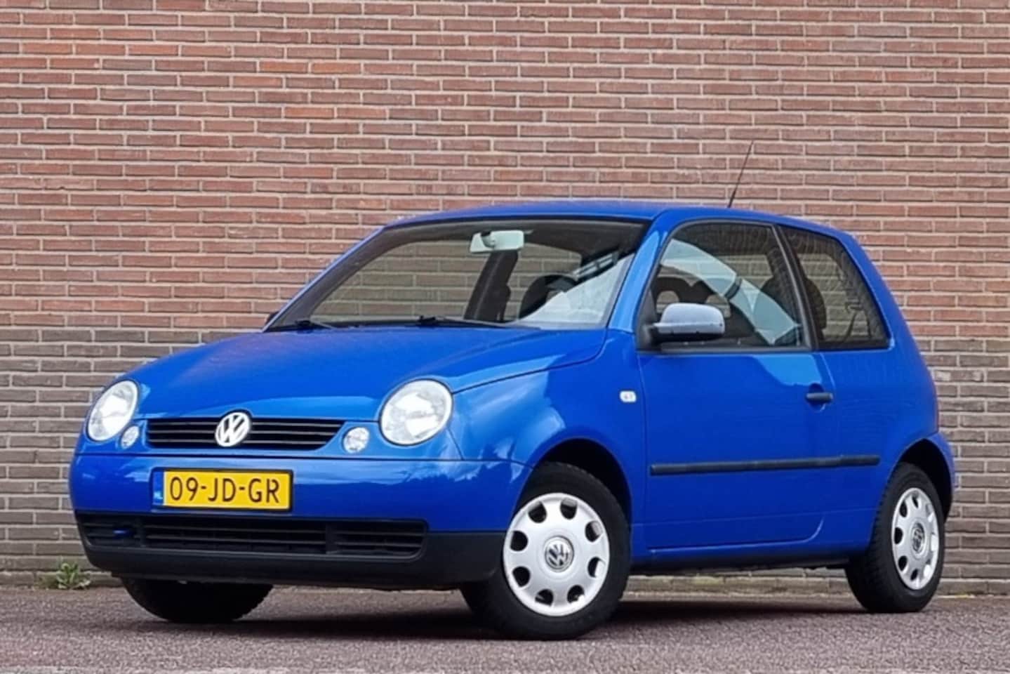 Volkswagen Lupo - 1.4 Basis, 73.000km NAP, 3e eigenaar, Radio/USB, Elektrische ramen, Centrale vergrendeling - AutoWereld.nl