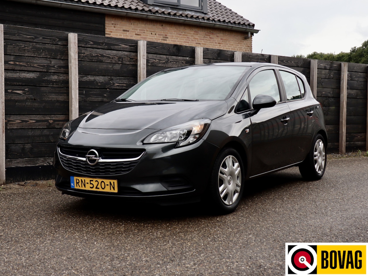 Opel Corsa - 1.4 Favourite dealer onderhouden | cruise - AutoWereld.nl