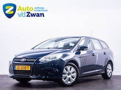 Ford Focus Wagon - 1.0 EcoBoost Trend Stoelverwarming|Trekhaak
